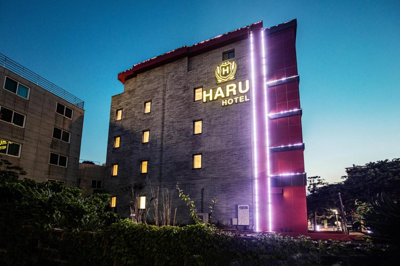 Hotel Haru Seogwipo Eksteriør billede
